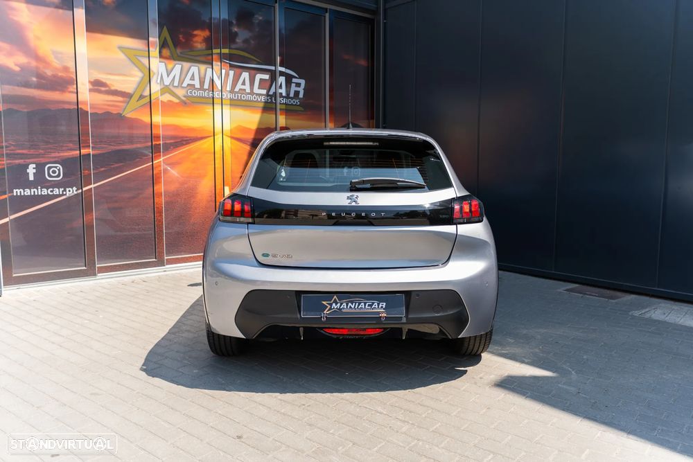 Peugeot e-208 - 7