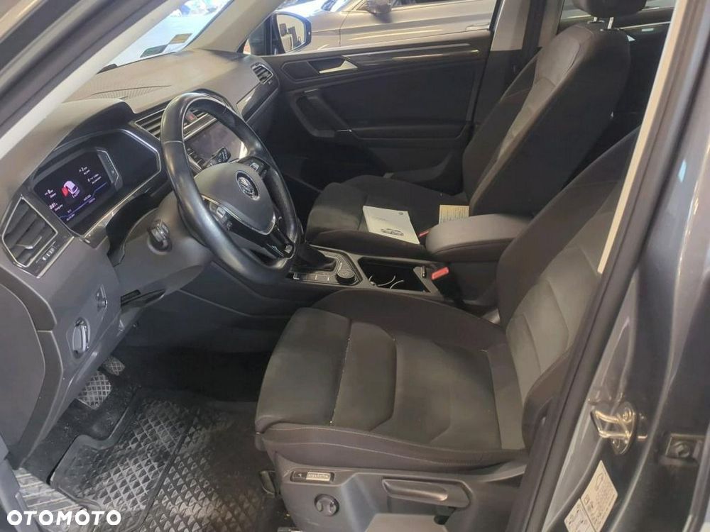 Volkswagen Tiguan Allspace - 6