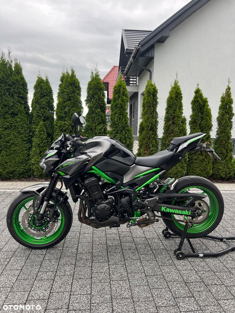 Kawasaki Z 900 - 18