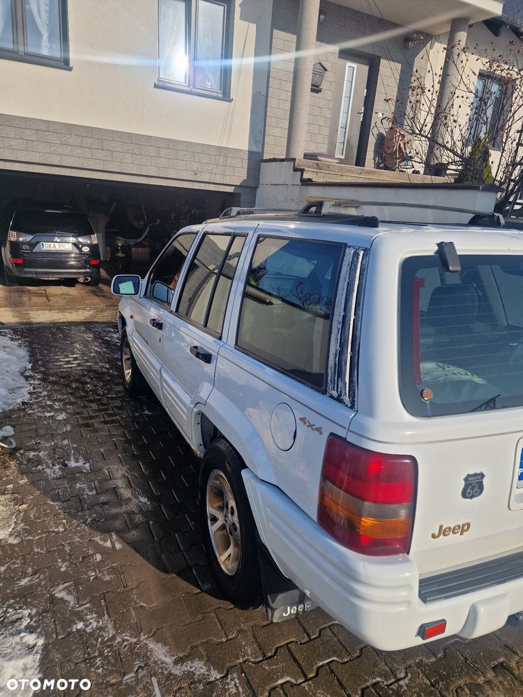 Jeep Grand Cherokee 5.2 Limited - 2