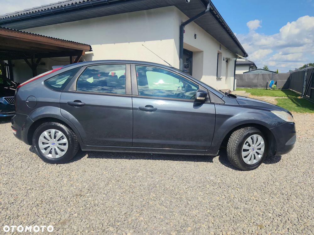 Ford Focus 1.6 16V Style - 2