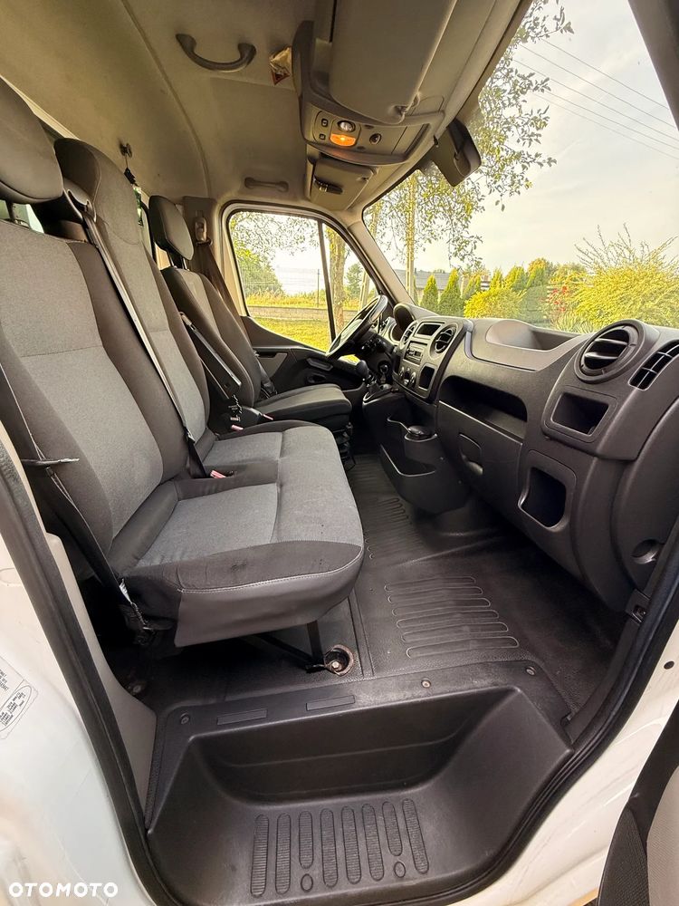 Renault Master - 22