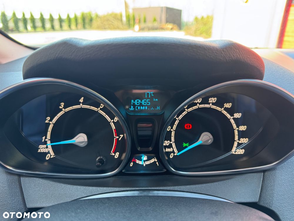 Ford Fiesta 1.25 Titanium EU5 - 32