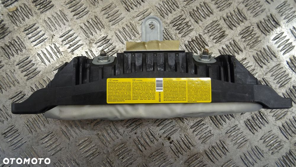 mercedes c klasa w205 airbag pasażera 2058600002 nr m379 - 4