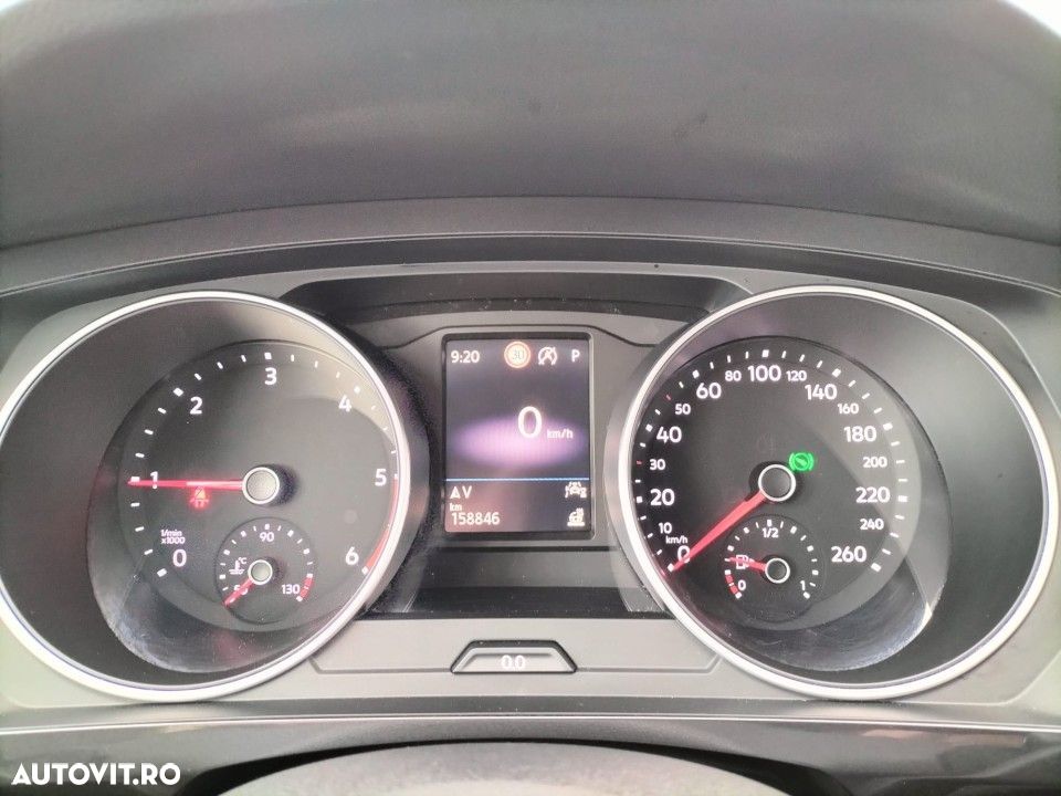 Volkswagen Tiguan - 15