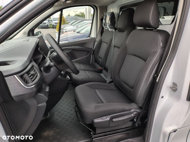 Renault Trafic - 11