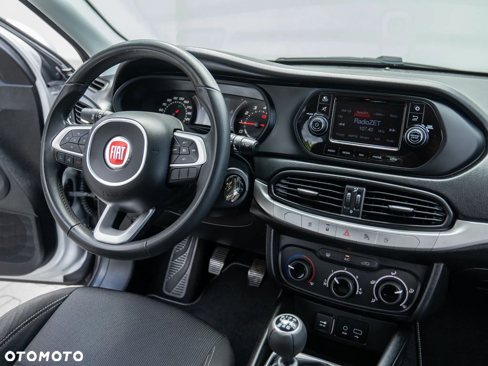 Fiat Tipo 1.4 T-Jet Lounge - 25