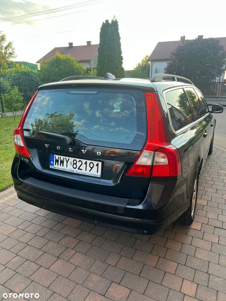 Volvo V70 D3 Edition - 4