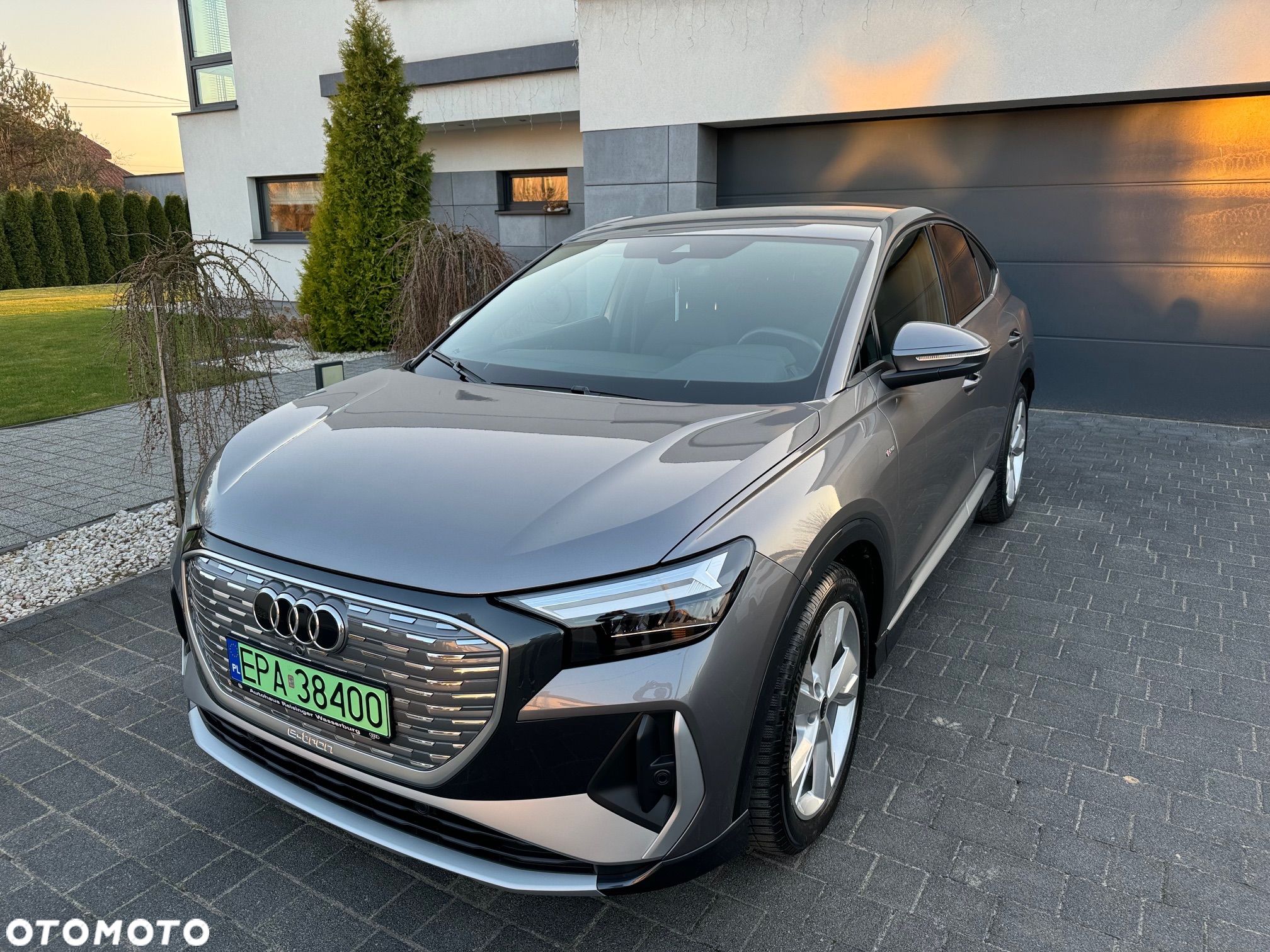 Audi Q4 e-tron e-tron 35 52kWh S Line - 1