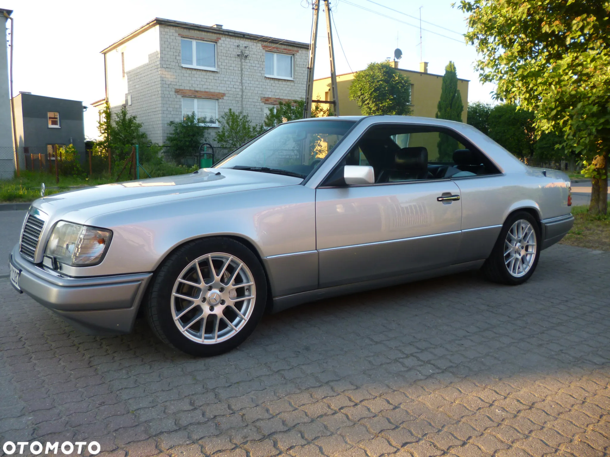 Mercedes-Benz Klasa E 320 - 14