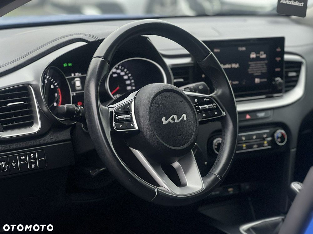 Kia XCeed 1.0 T-GDI M - 13