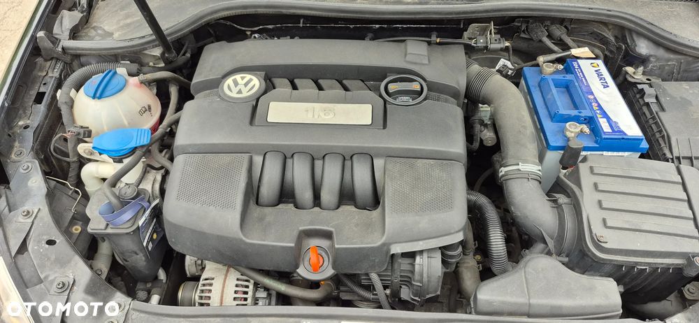 Volkswagen Golf 1.6 Trendline - 15