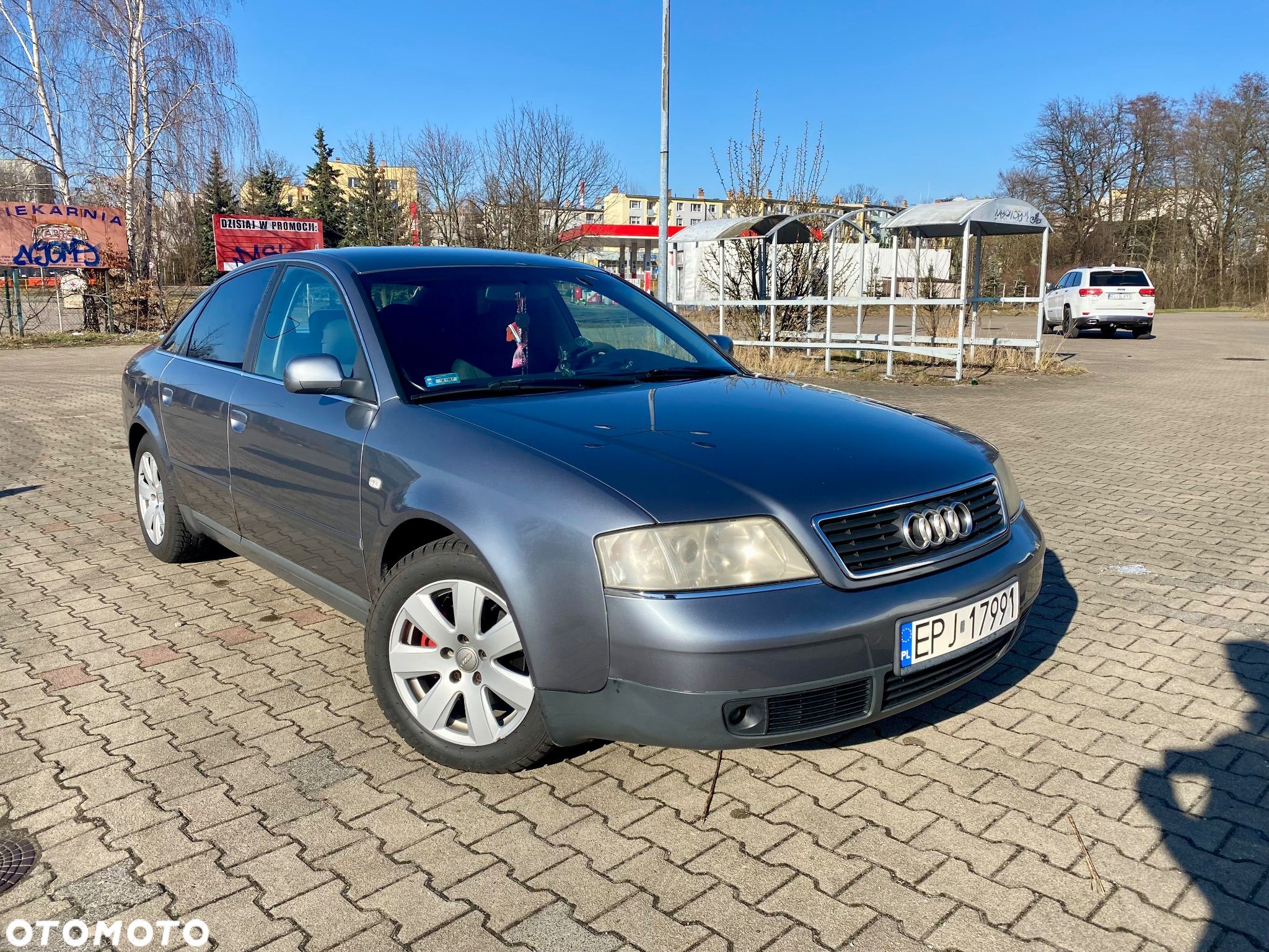 Audi A6 Avant 2.4 - 1