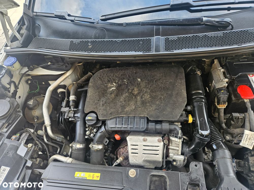 Peugeot 3008 1.2 PureTech Active S&S - 28