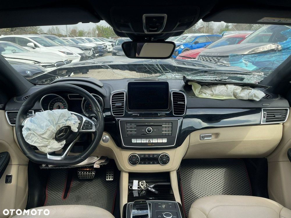 Mercedes-Benz GLE - 8