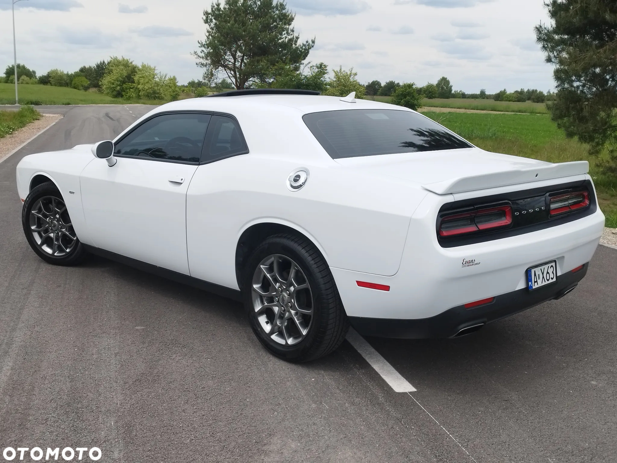 Dodge Challenger Automatik SXT Plus - 25