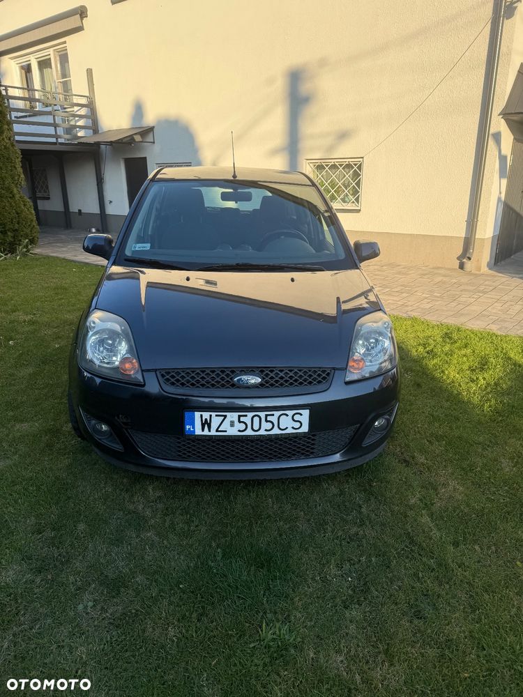 Ford Fiesta - 6