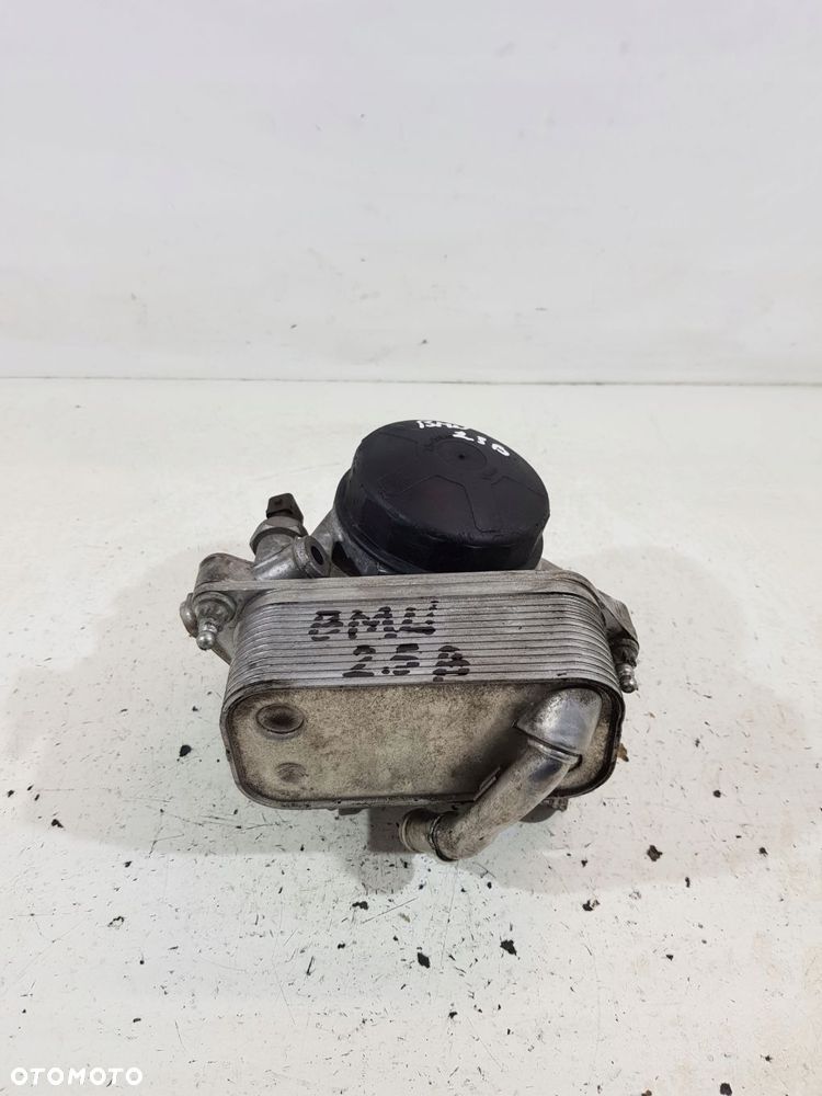 obudowa filtra oleju 7516383 bmw e90 e91 e60 e61 2.5 b - 2