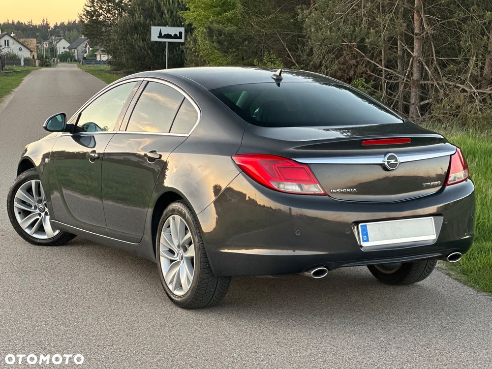 Opel Insignia - 11