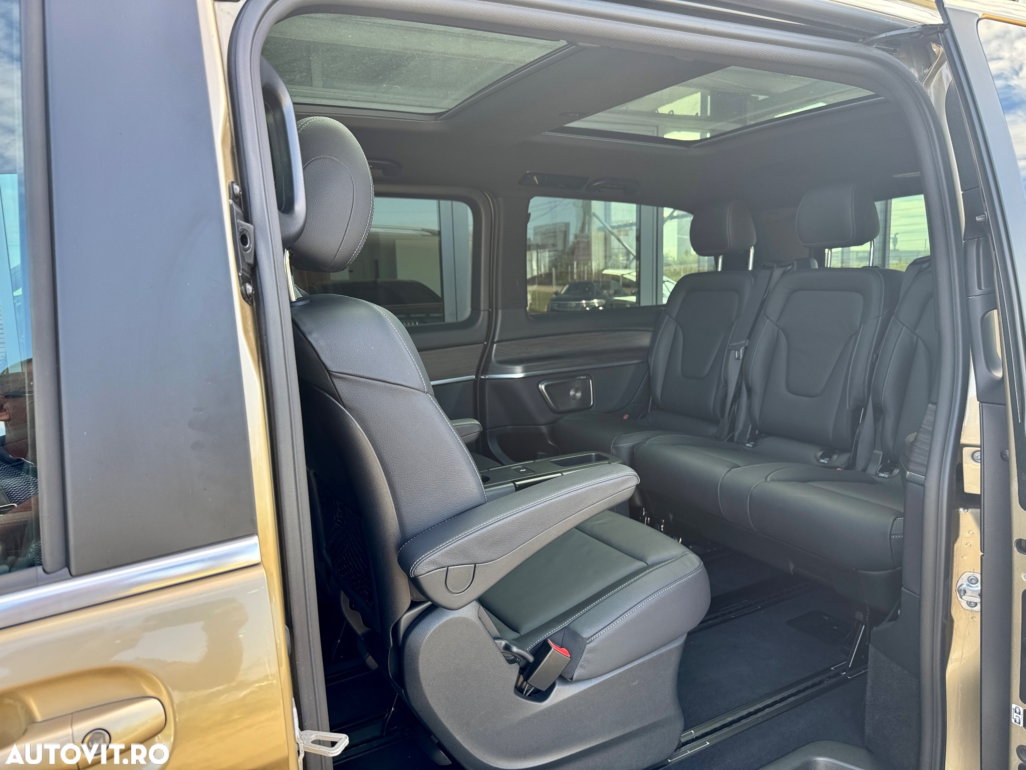 Mercedes-Benz V 300 d Combi Lung 237 CP AWD 9AT EXCLUSIVE - 9