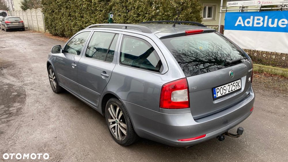 Skoda Octavia 1.6 TDI Edition DSG - 6