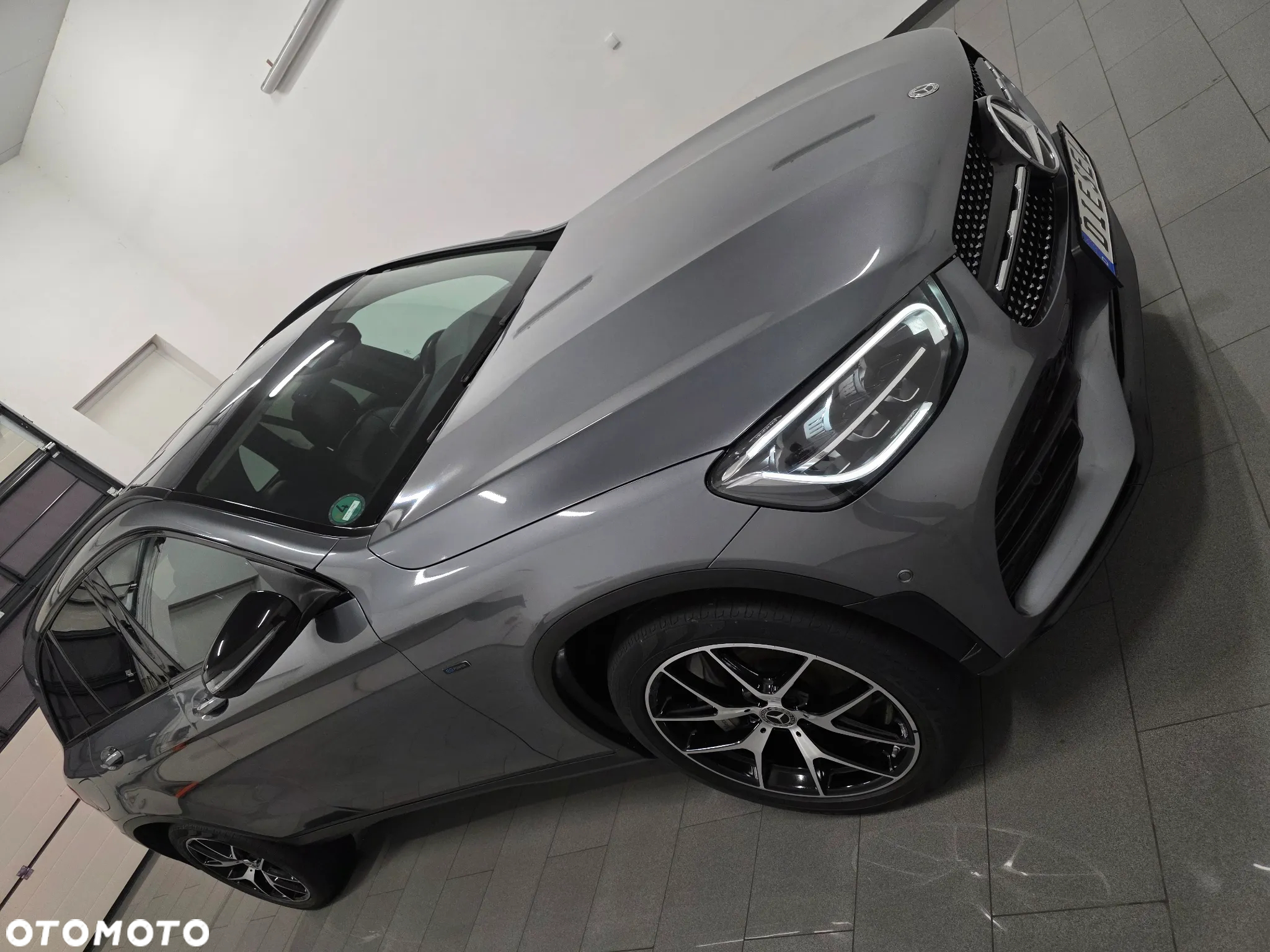 Mercedes-Benz GLC 220 d 4Matic 9G-TRONIC AMG Line Plus - 3