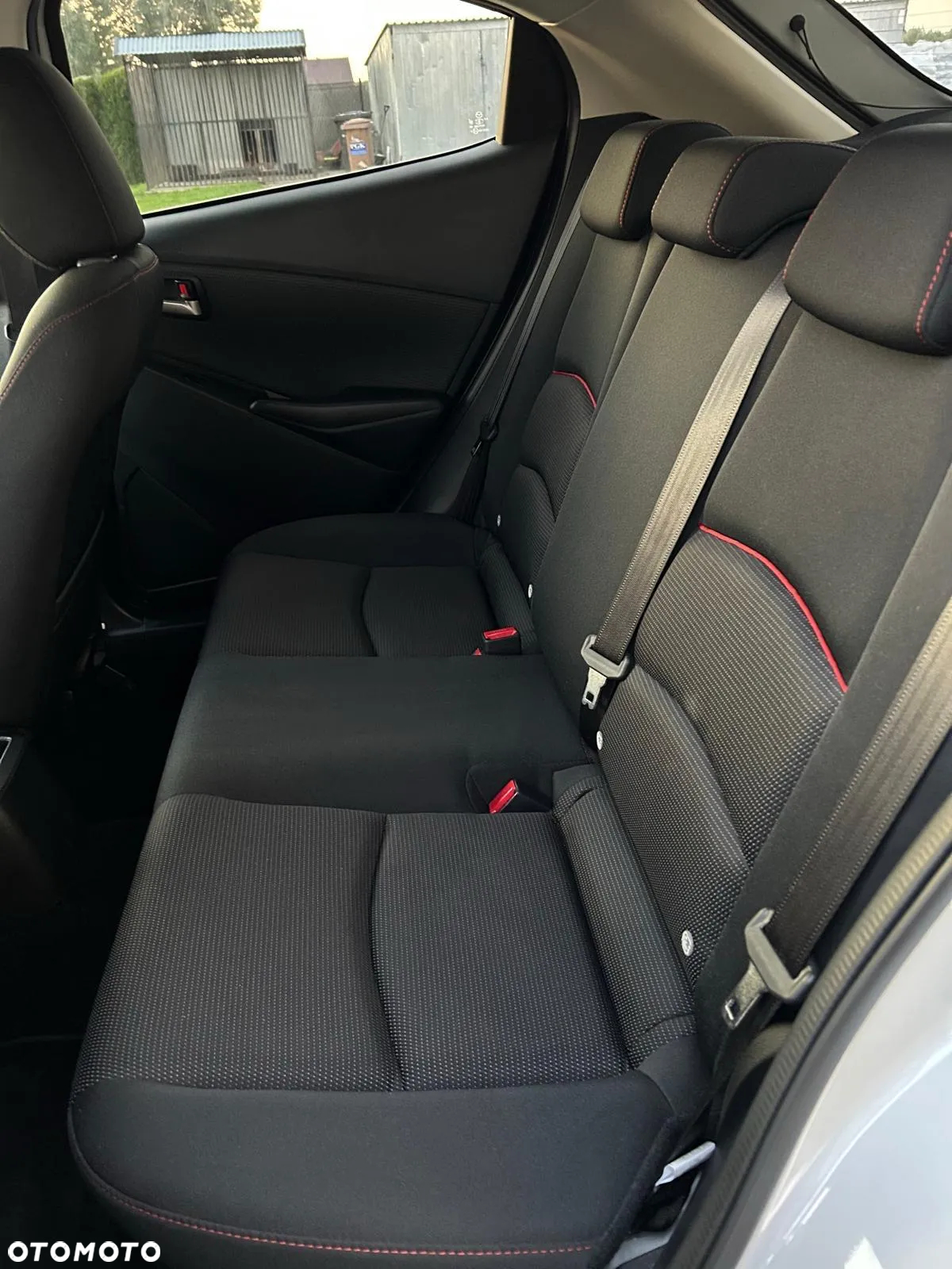 Mazda 2 e-SKYACTIV G 90 M HYBRID Homura - 22