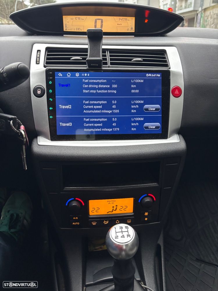 Citroën C4 1.6 HDi 110 VTR Pack - 6