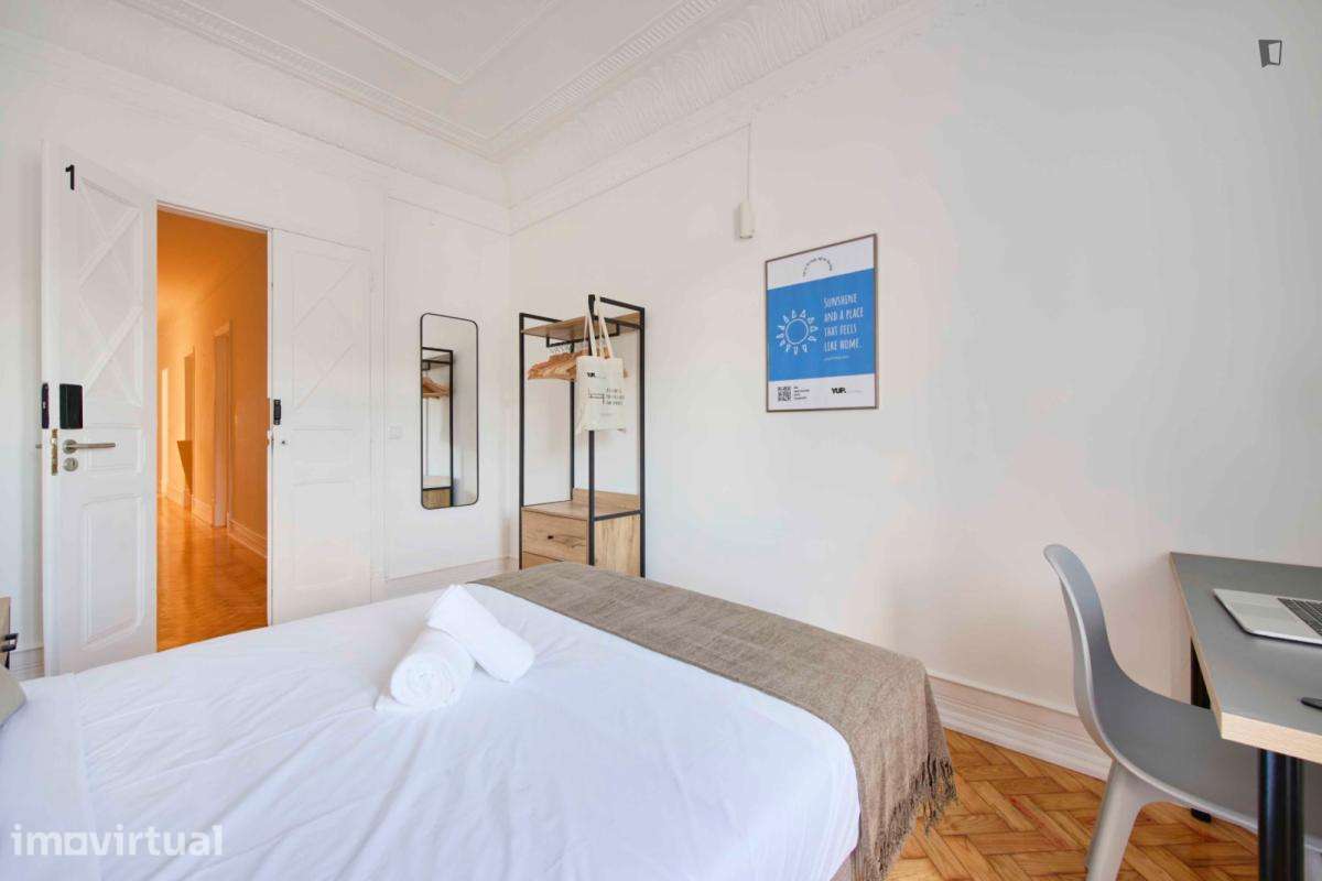 Quarto - localizado em Rato Lisbon - Grande imagem: 4/21