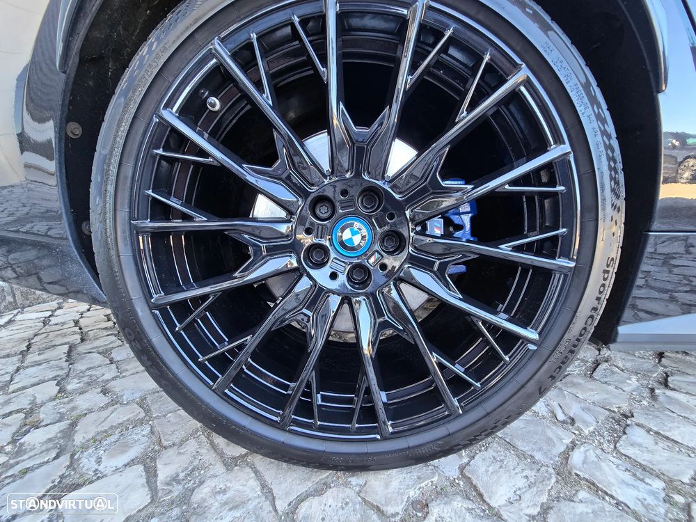 BMW i4 M50 - 22