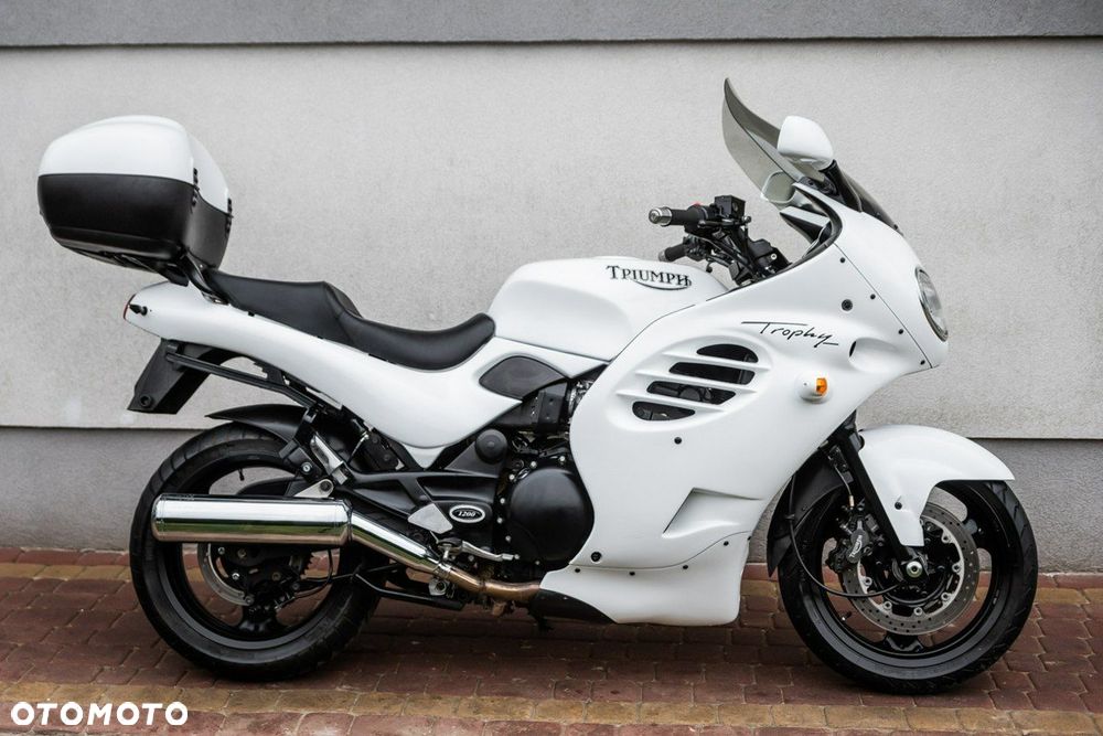 Triumph Trophy - 2
