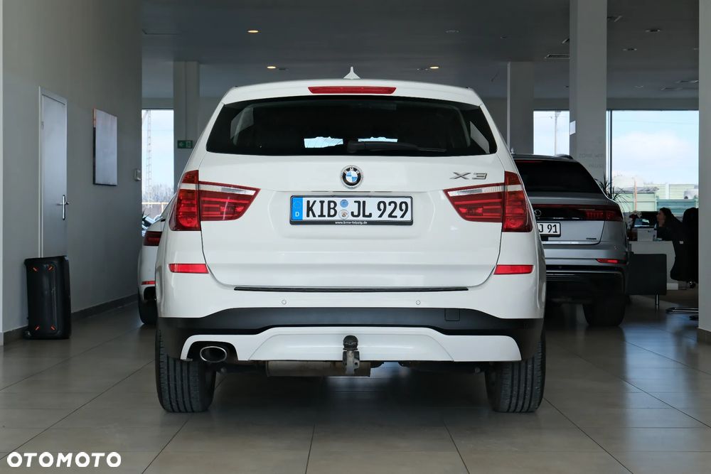 BMW X3 xDrive20d - 8