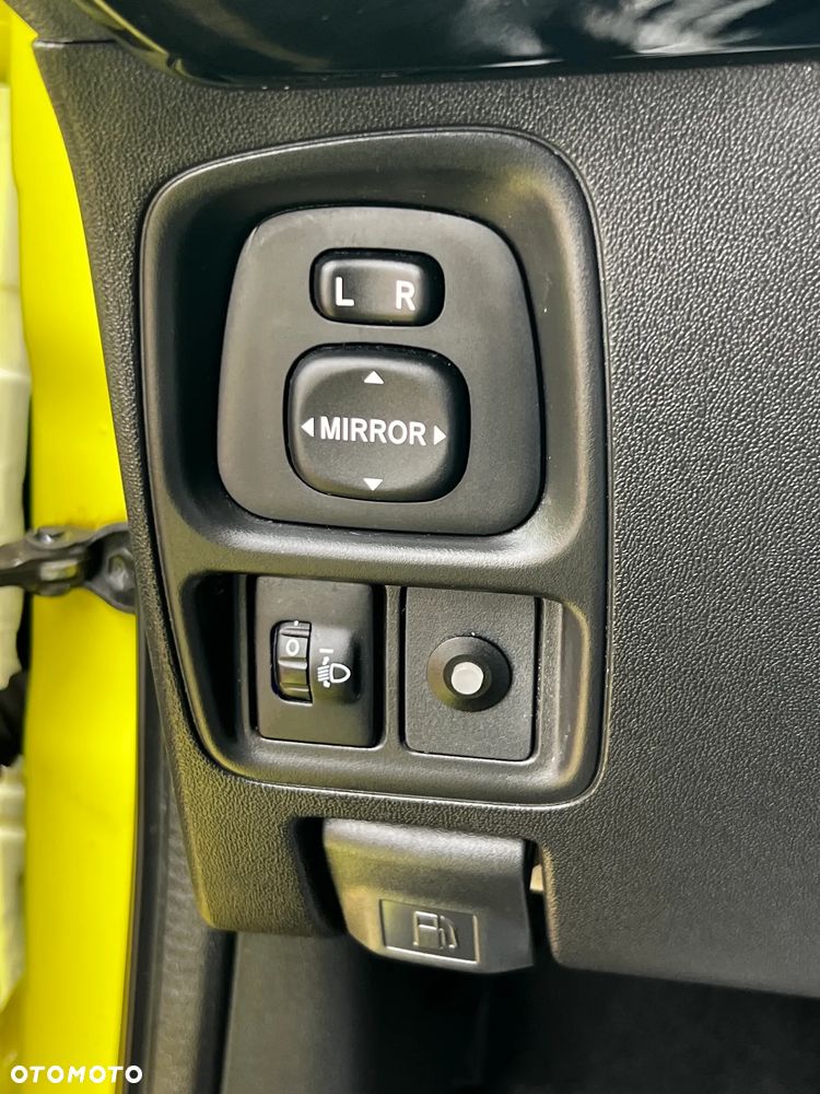 Toyota Aygo x-cite - 30
