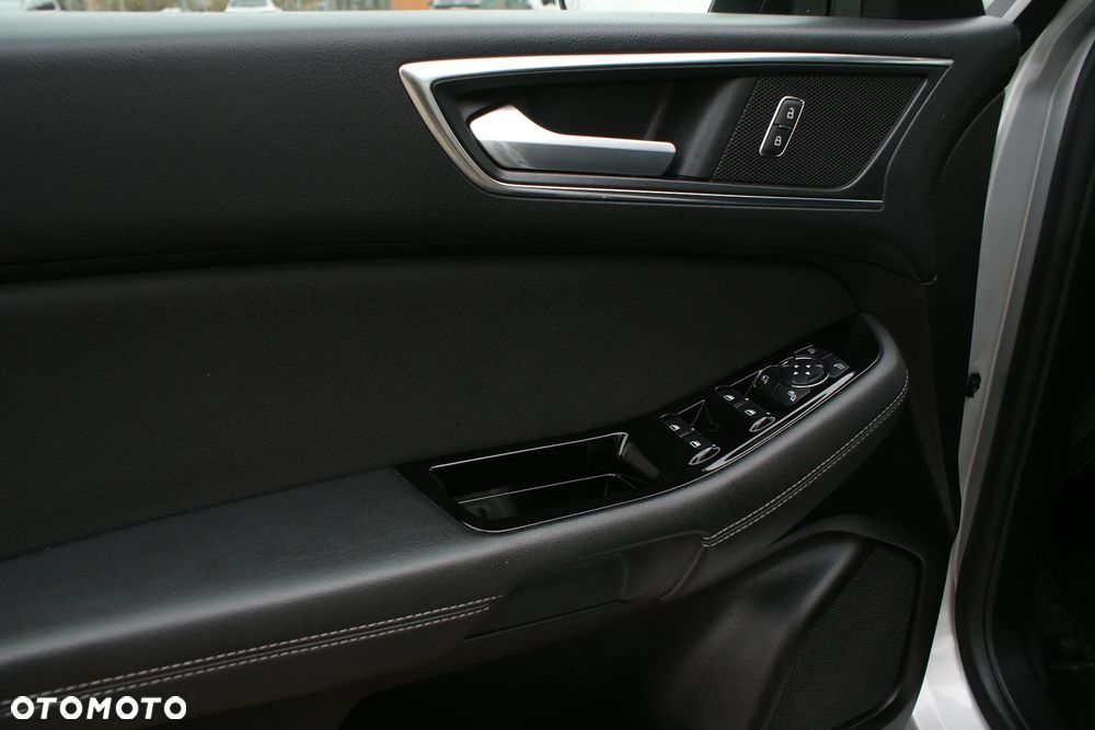 Ford S-Max 2.0 EcoBlue Titanium - 13