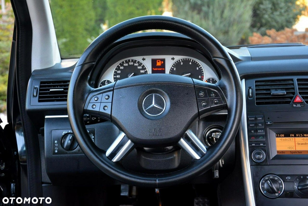Mercedes-Benz Klasa B 180 - 24