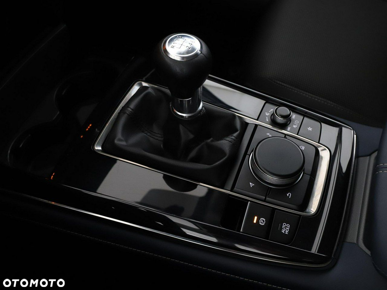 Mazda CX-30 e-SKYACTIVE G 122 HOMURA - 30