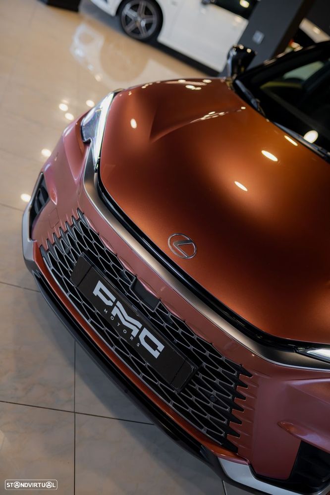 Lexus LBX Emotion - 11