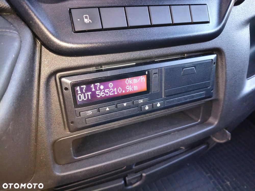 Iveco DAILY 35S18 AGB-PROJECT - 12