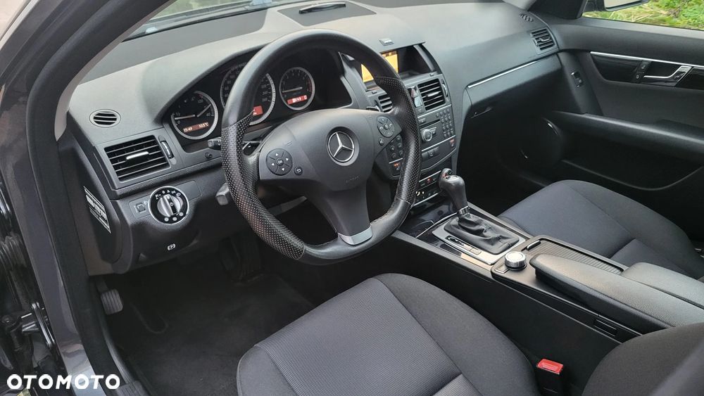 Mercedes-Benz Klasa C - 19