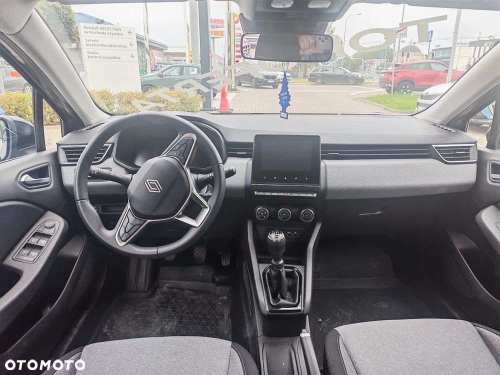 Renault Clio - 8