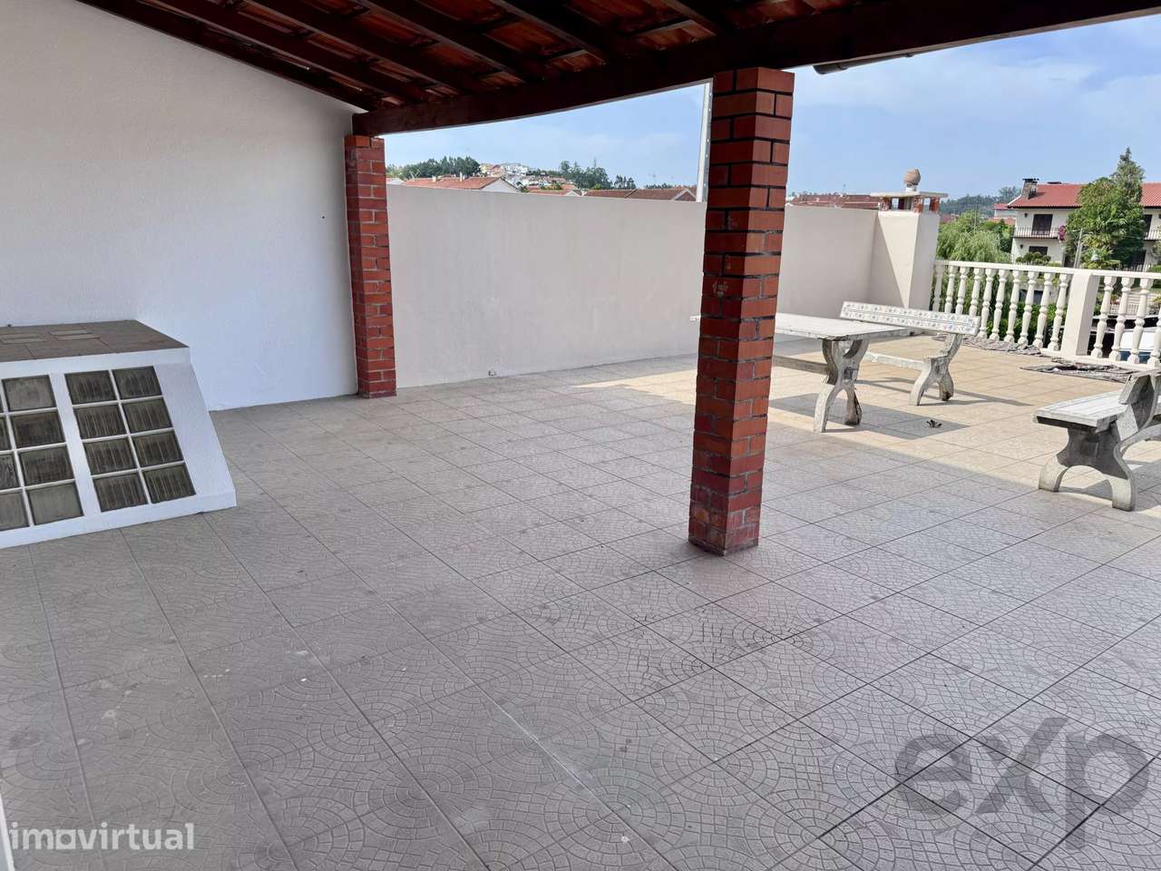 Moradia T4 com Terraço | São Martinho do Bispo - Grande imagem: 3/35
