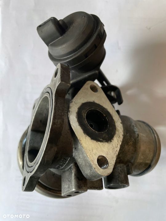 ZAWÓR EGR VW AUDI 1.9TDI AXR AHF 038131501E - 3