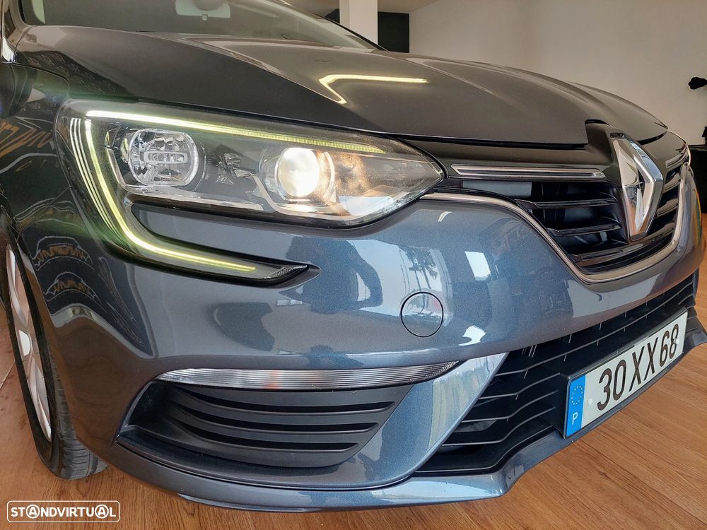 Renault Mégane Sport Tourer 1.5 Blue dCi Limited - 19