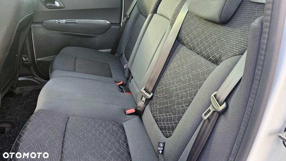 Peugeot 3008 155 THP Active - 32