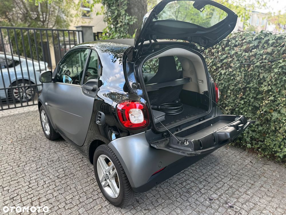 Smart Fortwo EQ - 6