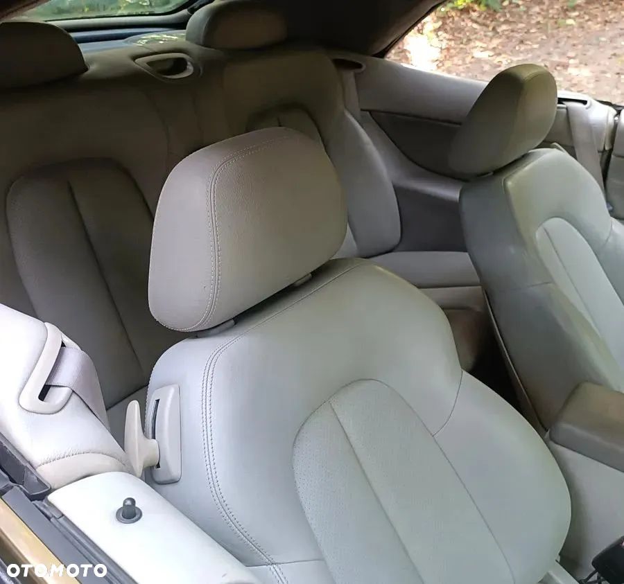 Mercedes-Benz CLK - 5