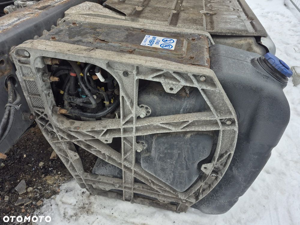 Zbiornik Adblue z pompą VOLVO FH4 FMX FM kompletny 2015r - 1