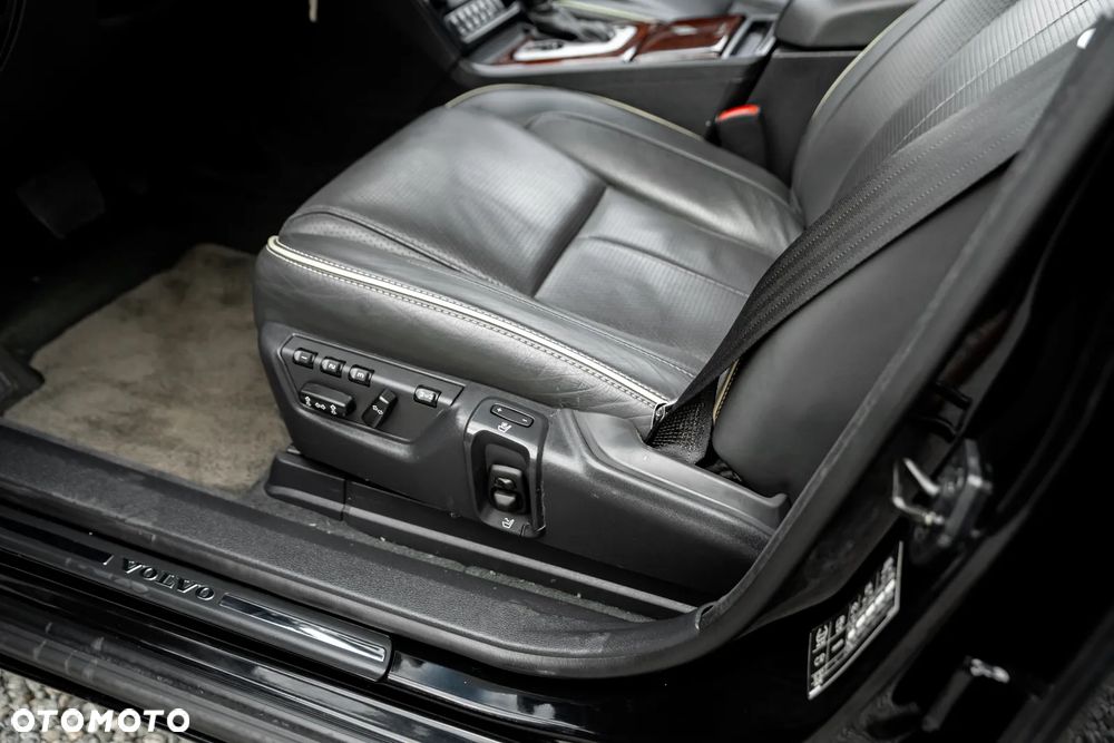 Volvo XC 90 D5 AWD Geartonic Executive - 19