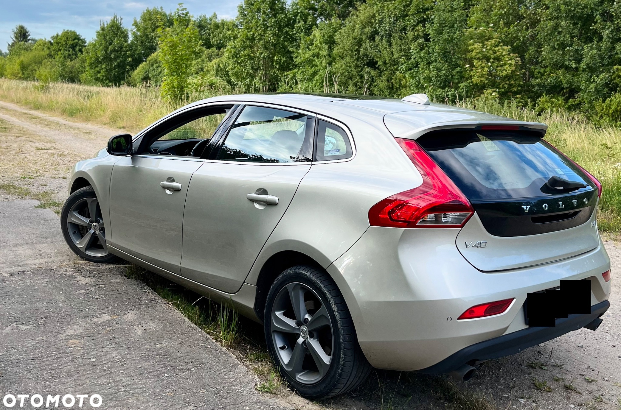 Volvo V40 T3 Drive-E Inscription - 4