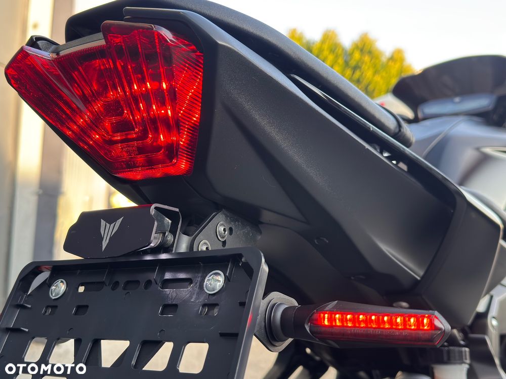 Yamaha MT - 22